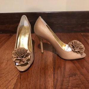 Matinez Valero Gold Dress Heels - New 7.5